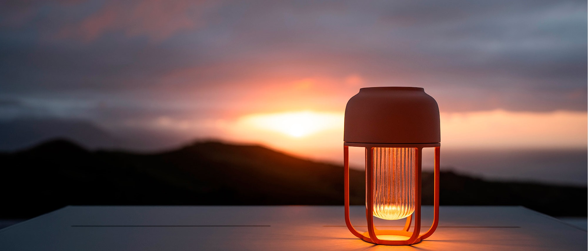 LIGHT-No1_1