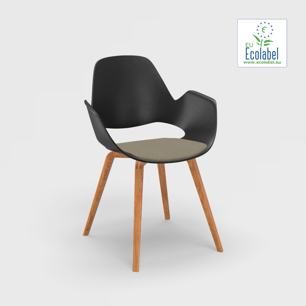 CHAIR // Upholstered seat // Base: Solid oiled oak // Beige
