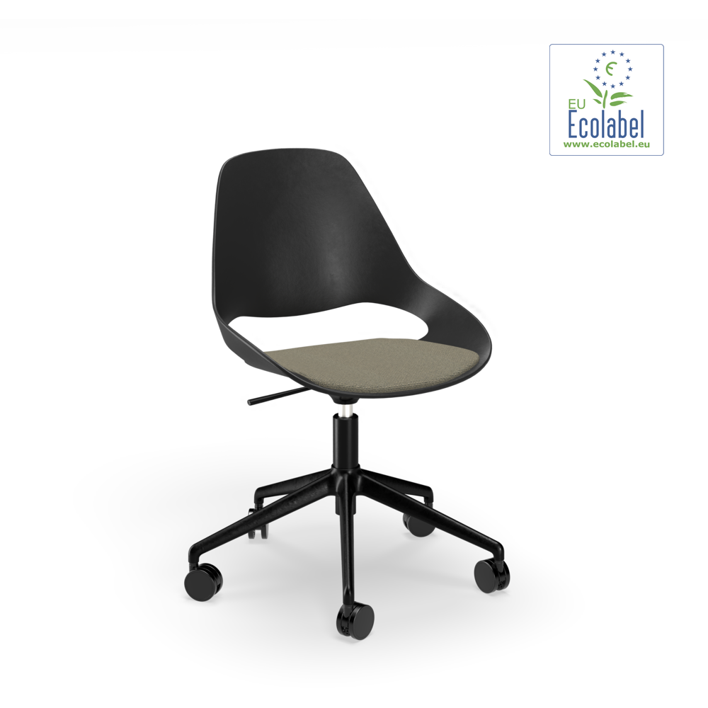 CHAIR, low armrest // Upholstered seat // Base: Five star with castors // Beige