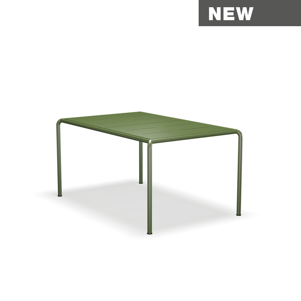 AVANTI Dining table // 153x98 // Aluminum